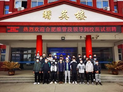 卡琳典狱长1.06魔改版官方正版卡琳